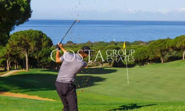 Nouvelle construction - Apartments -
Marbella - Cabopino Golf
