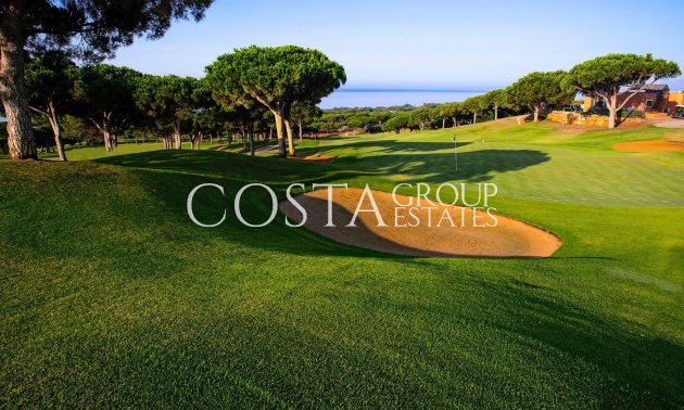 Nouvelle construction - Apartments -
Marbella - Cabopino Golf