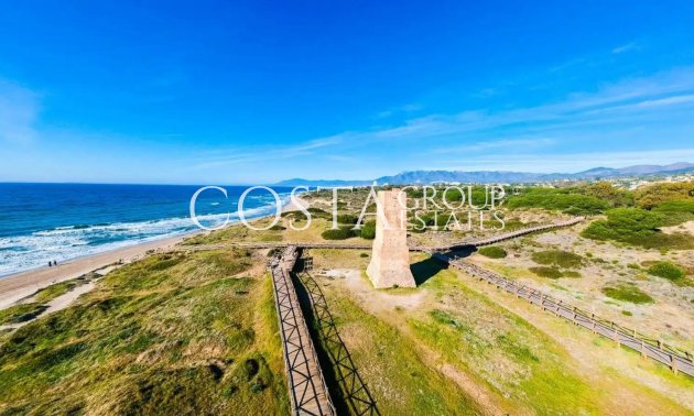 Nouvelle construction - Apartments -
Marbella - Cabopino Golf