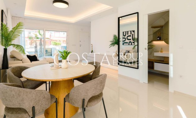 Nowy budynek - Willa -
Rojales