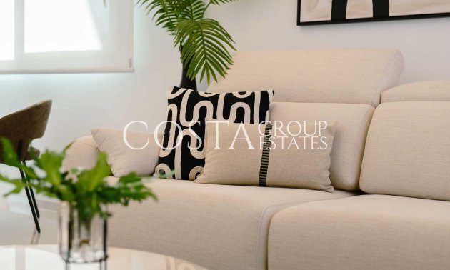 Nowy budynek - Willa -
Rojales