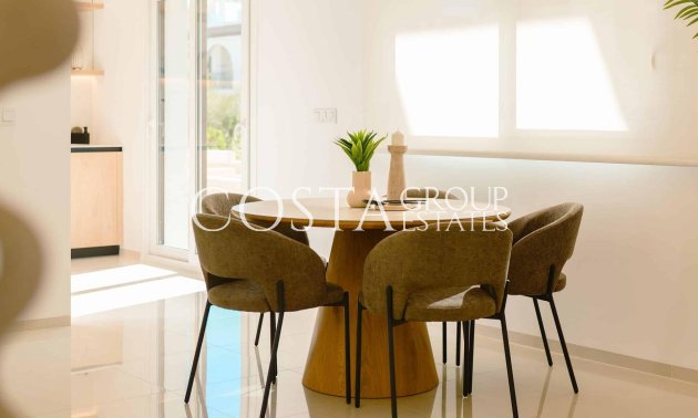 Nowy budynek - Willa -
Rojales