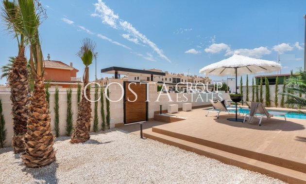 Neue Gebäude - Villa -
Ciudad Quesada