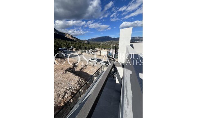 Nowy budynek - Dom -
Polop - PAU1