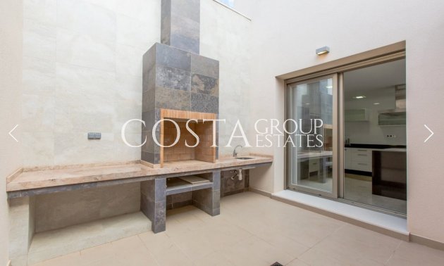 Resale - Villa -
Teulada - Moraira