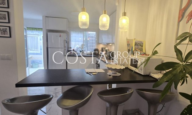 Wiederverkauf - Villa -
Torrevieja - Torrevieja Centro