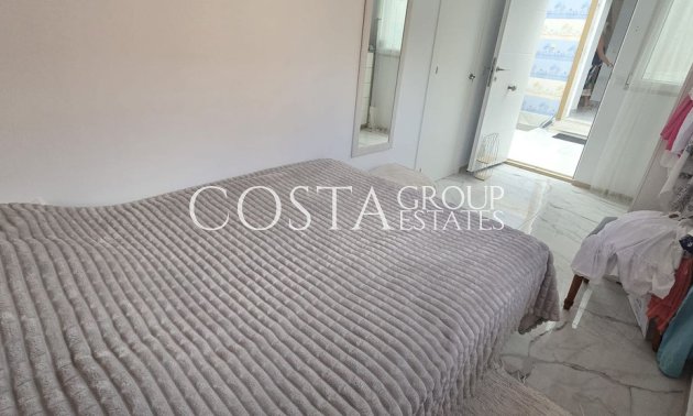 Wiederverkauf - Villa -
Torrevieja - Torrevieja Centro