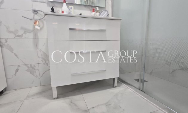 Wiederverkauf - Villa -
Torrevieja - Torrevieja Centro