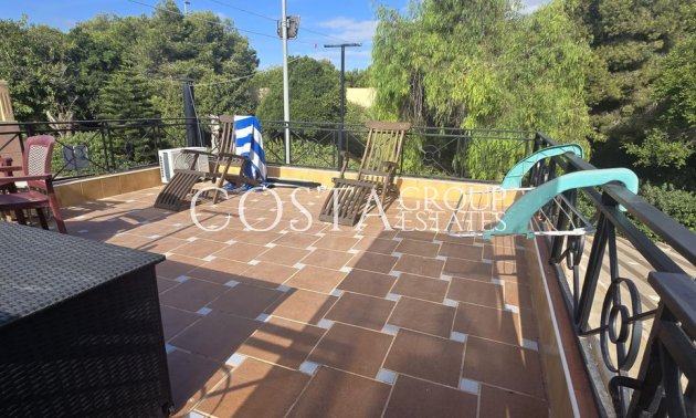 Wiederverkauf - Villa -
Torrevieja - Torrevieja Centro