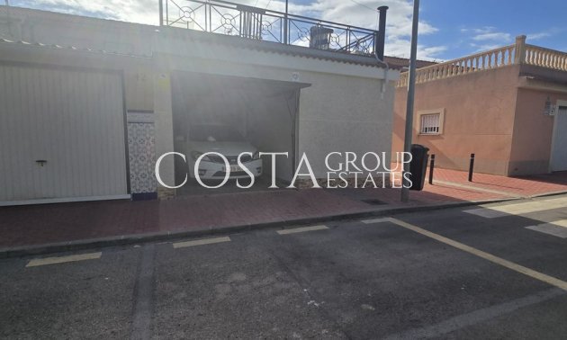 Wiederverkauf - Villa -
Torrevieja - Torrevieja Centro