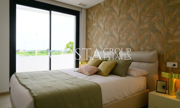 New Build - Villa -
Dolores - polideportivo