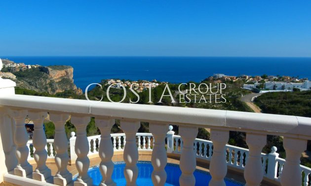 Resale - Villa -
Benitachell - Cumbre Del Sol