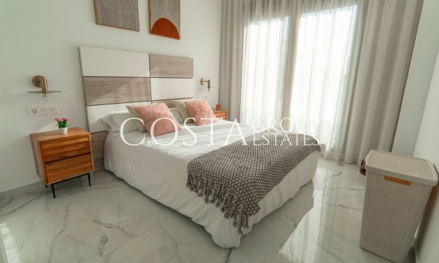 Herverkoop - Villa -
Orihuela - La Florida