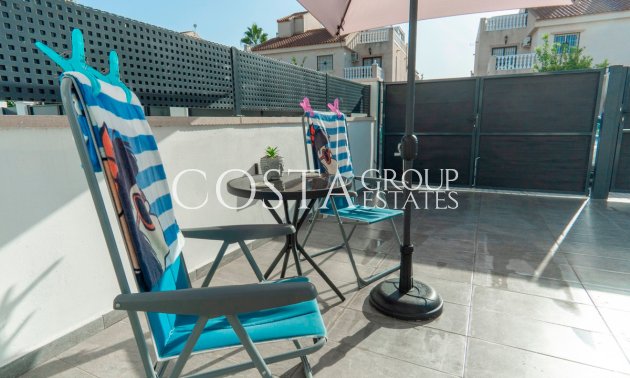 Herverkoop - Villa -
Orihuela - La Florida