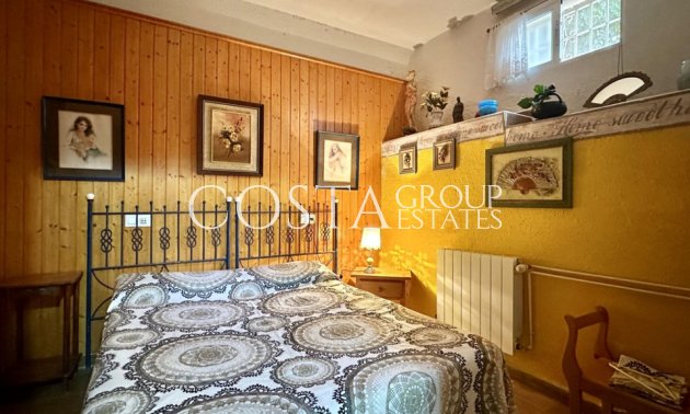 Resale - House -
Orihuela - Los Altos