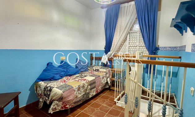 Resale - House -
Orihuela - Los Altos