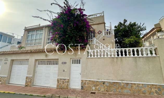Resale - House -
Orihuela - Los Altos