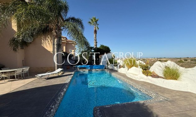 Revente - Villa -
San Miguel de Salinas - San Miguel de Salinas Centro