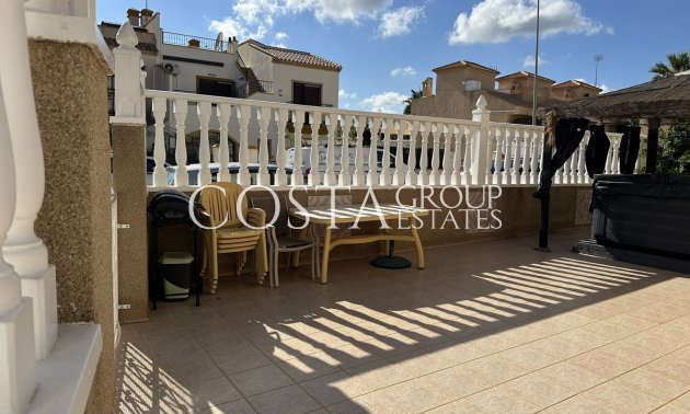 Resale - Villa -
Alicante - Alicante Centro