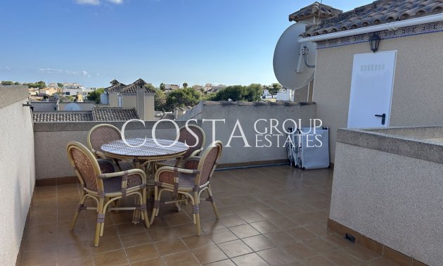 Resale - Villa -
Alicante - Alicante Centro