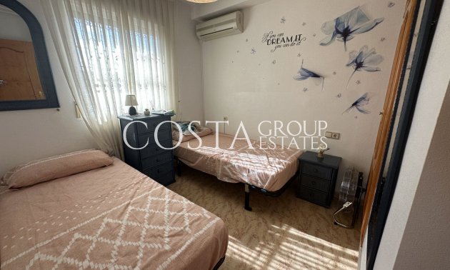 Resale - Villa -
Alicante - Alicante Centro