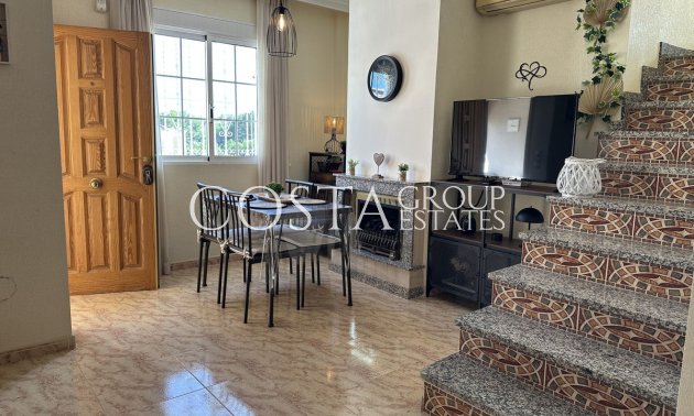 Resale - Villa -
Alicante - Alicante Centro