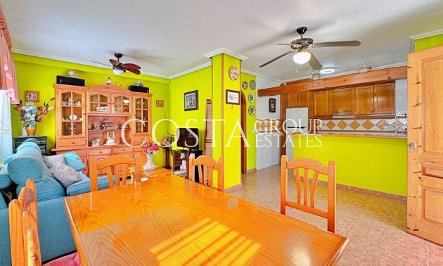 Resale - House -
Orihuela - La Campana