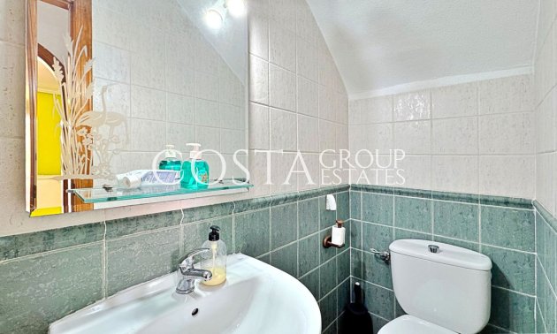 Resale - House -
Orihuela - La Campana