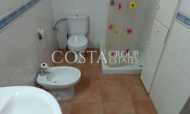 Wiederverkauf - Villa -
Yecla - Yecla Centro