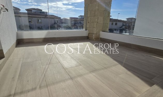 Resale - Villa -
Orihuela - Punta Prima