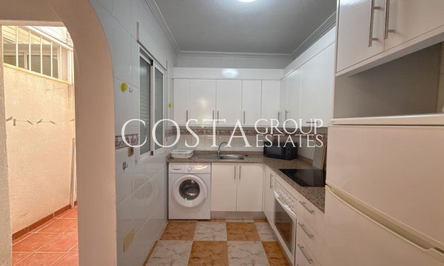 Odsprzedaż - Dom -
Orihuela - Cabo Roig