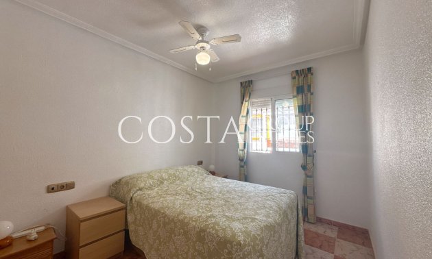 Odsprzedaż - Dom -
Orihuela - Cabo Roig