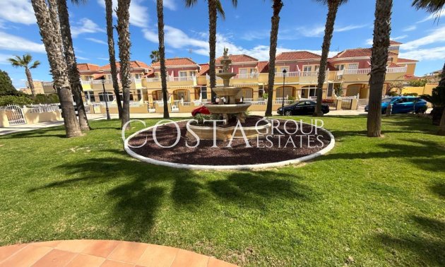 Odsprzedaż - Dom -
Orihuela - Cabo Roig