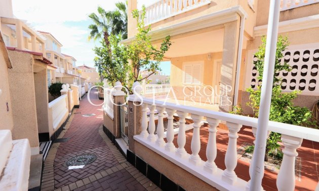 Resale - Apartments -
Orihuela - Playa Flamenca