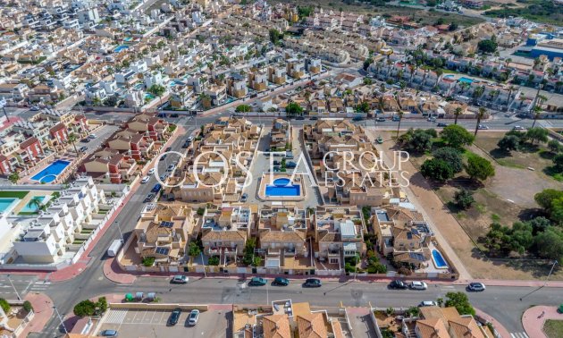 Herverkoop - Apartments -
Torrevieja - Torrevieja Centro