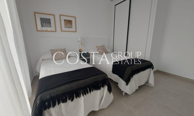 Herverkoop - Villa -
Torre-Pacheco - Roldan