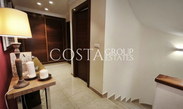 Wiederverkauf - Villa -
Alicante - Alicante Centro