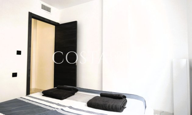 Resale - Apartments -
Torrevieja - Torrevieja Centro