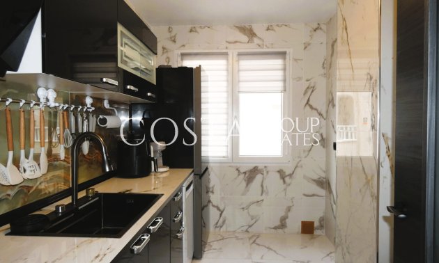 Resale - Apartments -
Torrevieja - Torrevieja Centro