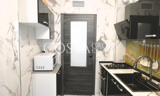 Resale - Apartments -
Torrevieja - Torrevieja Centro