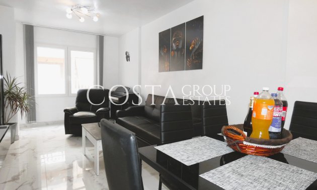 Resale - Apartments -
Torrevieja - Torrevieja Centro