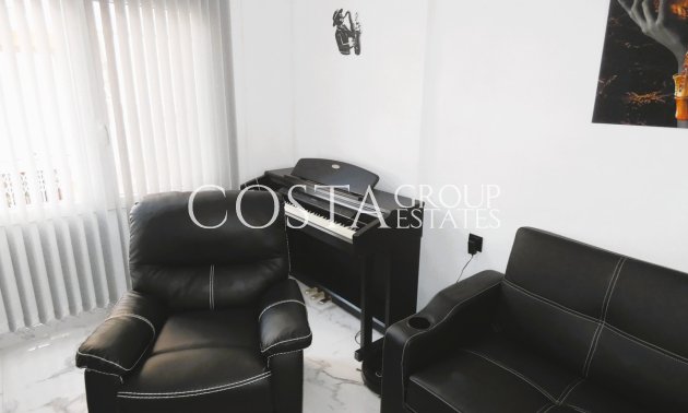 Resale - Apartments -
Torrevieja - Torrevieja Centro