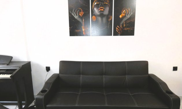 Resale - Apartments -
Torrevieja - Torrevieja Centro