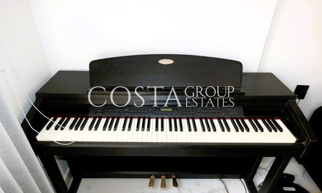 Resale - Apartments -
Torrevieja - Torrevieja Centro