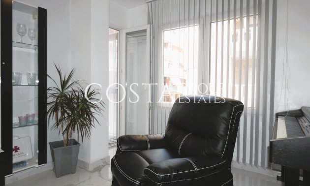 Resale - Apartments -
Torrevieja - Torrevieja Centro