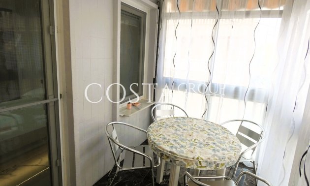 Resale - Apartments -
Torrevieja - Torrevieja Centro