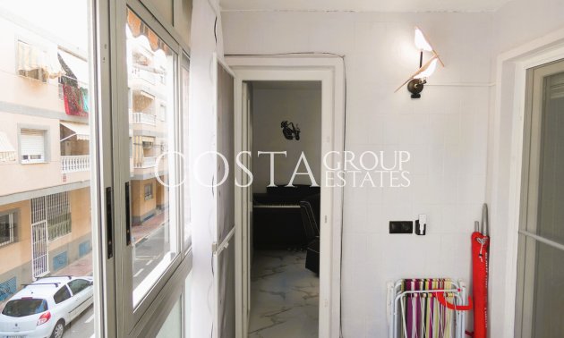 Resale - Apartments -
Torrevieja - Torrevieja Centro