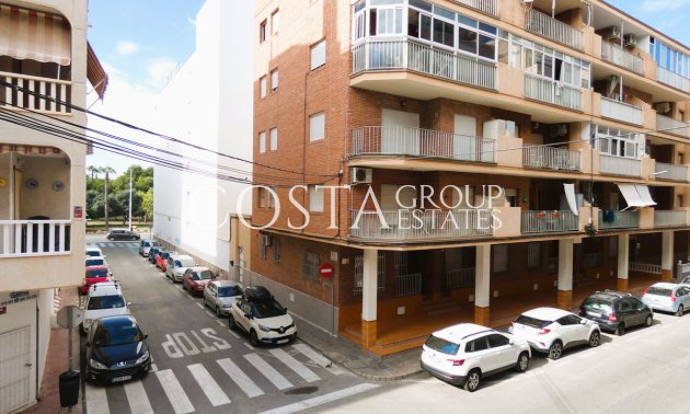 Resale - Apartments -
Torrevieja - Torrevieja Centro