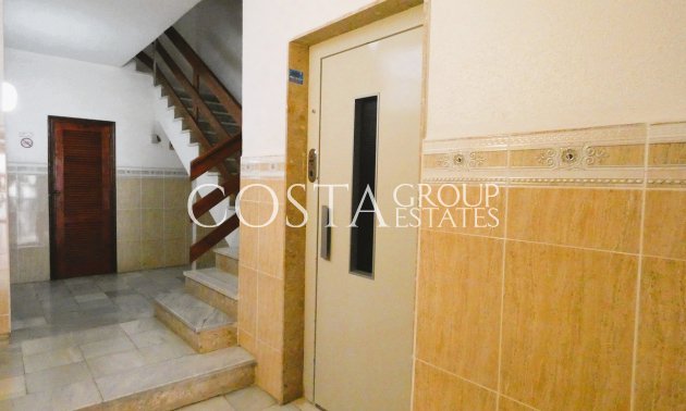 Resale - Apartments -
Torrevieja - Torrevieja Centro