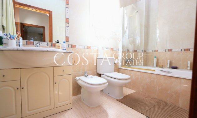 Resale - House -
Pilar de la Horadada - Torre De La Horadada